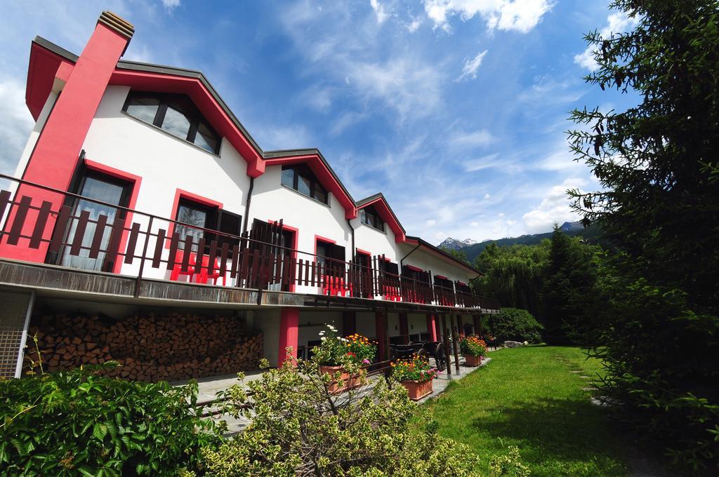 Residence Eden Park Aosta Esterno foto