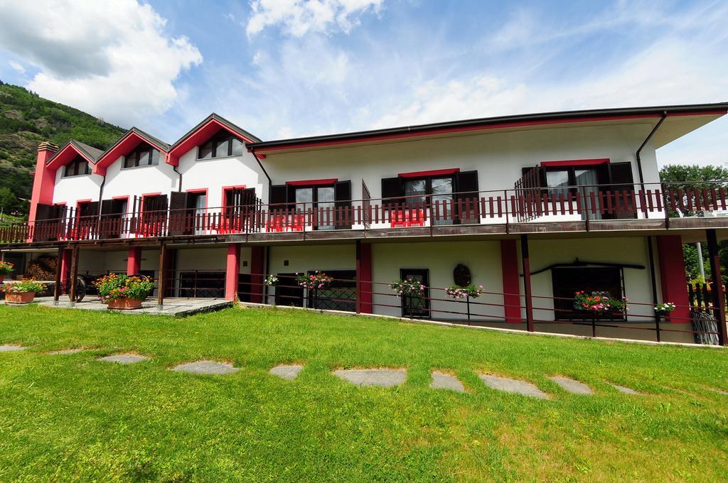 Residence Eden Park Aosta Esterno foto