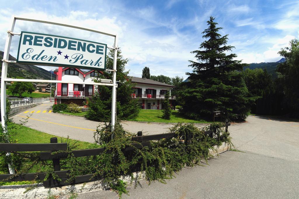 Residence Eden Park Aosta Esterno foto